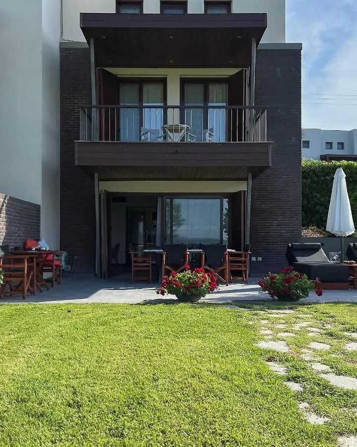 Heaven Luxury Villa Nea Roda