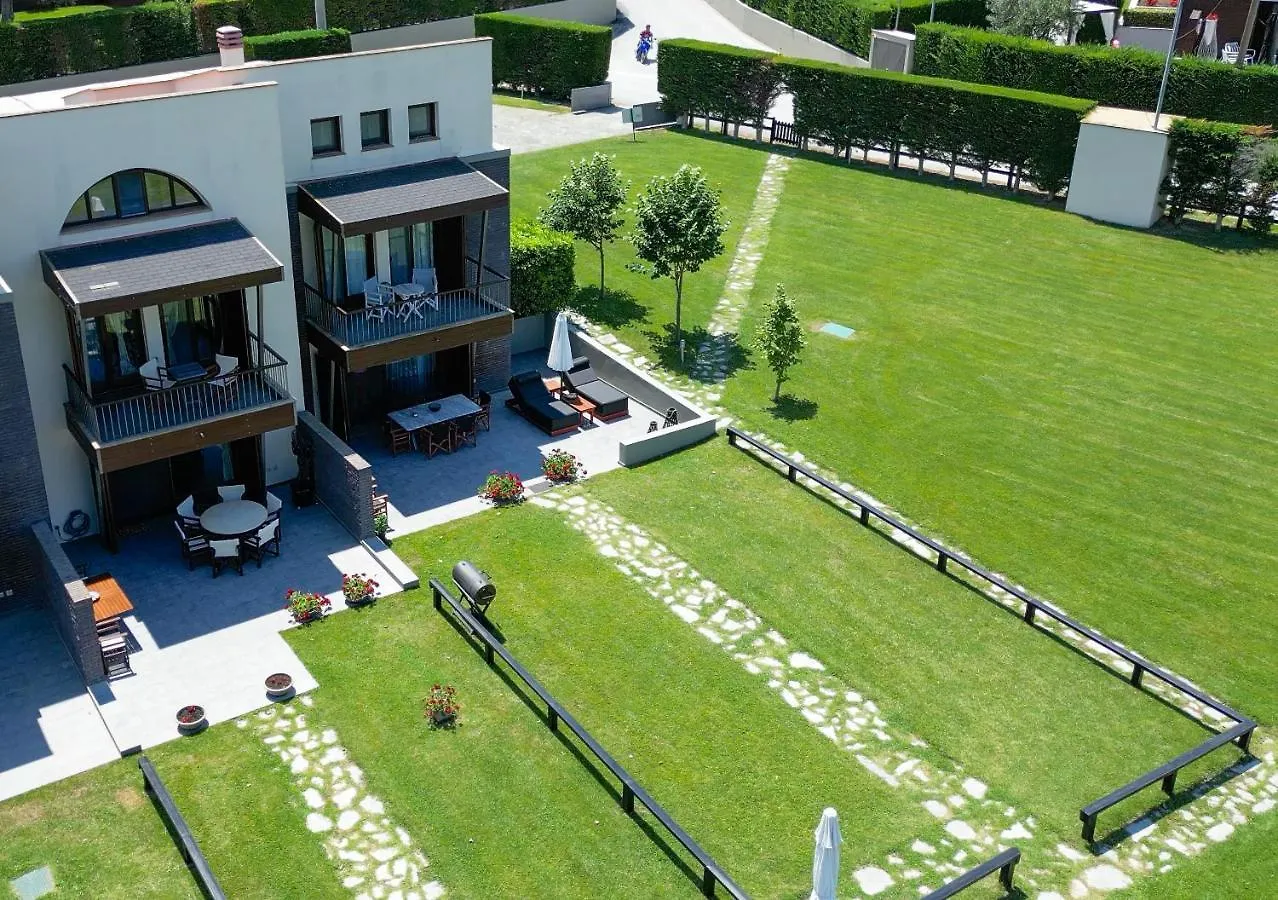 Heaven Luxury Villa Nea Roda Griechenland