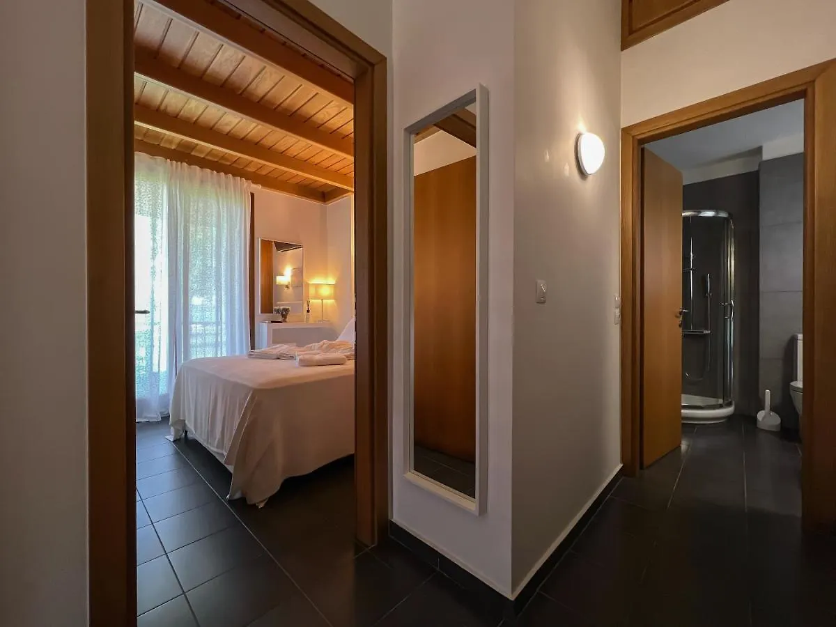 Heaven Luxury Villa Nea Roda Griechenland