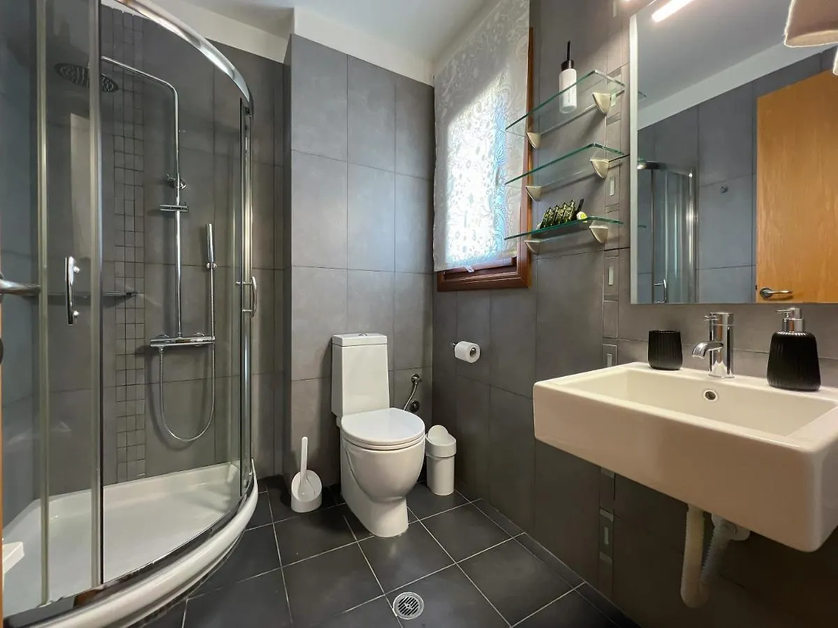 Heaven Luxury Villa Nea Roda